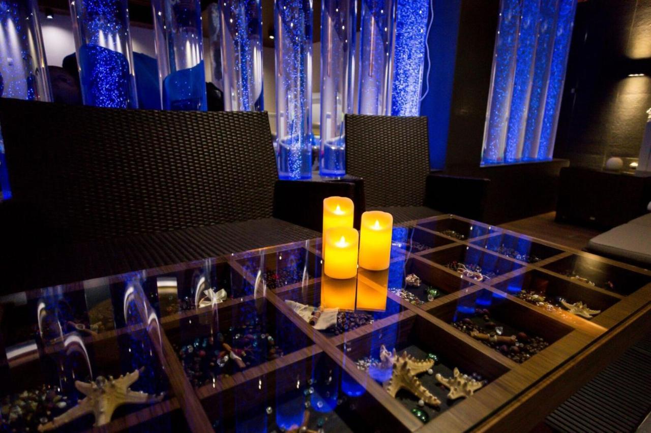 Park Hotel Warshawskiy Sarny  ภายนอก รูปภาพ